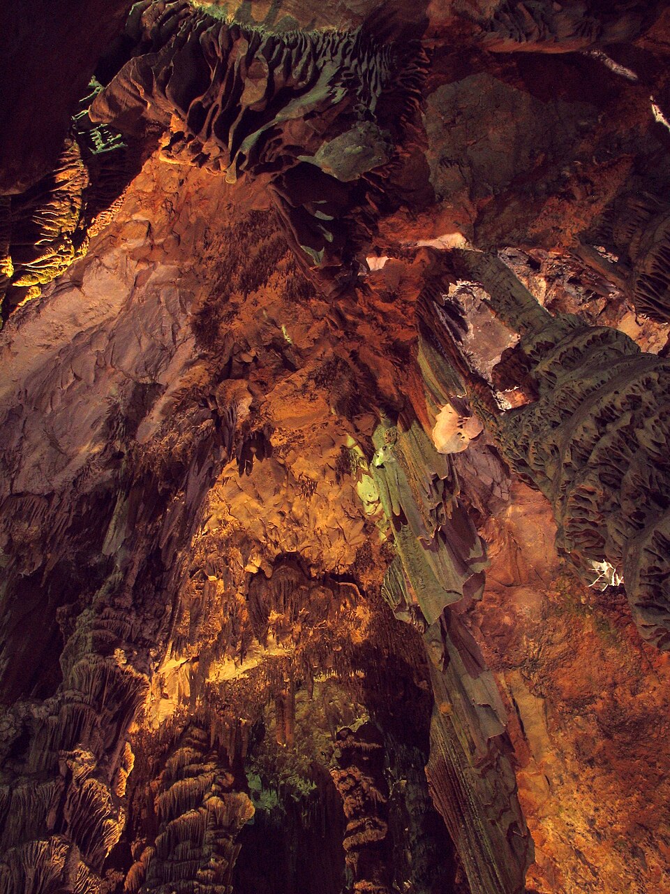 Ponto Turístico Caverna de São Miguel (St. Michael's Cave) em Gibraltar