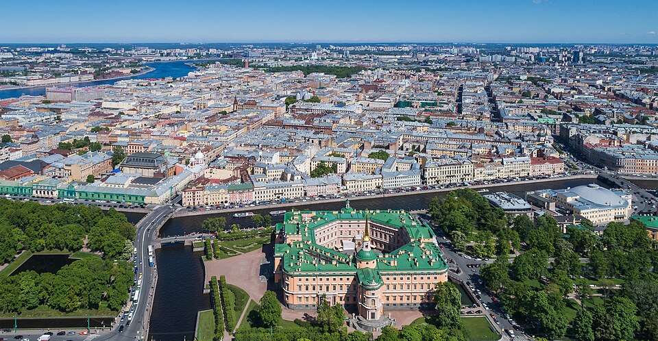 Ponto Turístico Canais de São Petersburgo (Passeio de Barco) em São Petersburgo