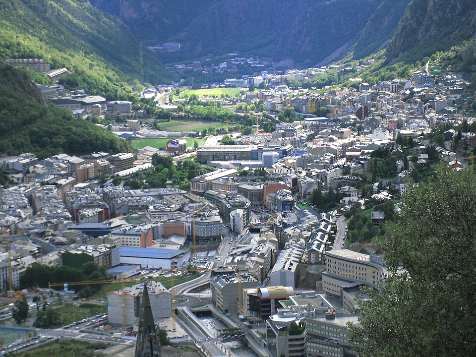 Ponto Turístico Igreja de Sant Esteve em Andorra-a-Velha