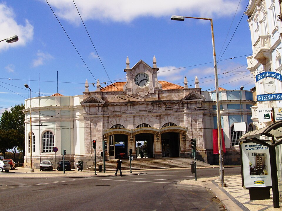 Ponto Turístico Parque da Antiga Estação Ferroviária (Old Railway Track) em Birkirkara