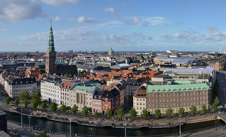 Ponto Turístico Palácio de Christiansborg em Copenhaga
