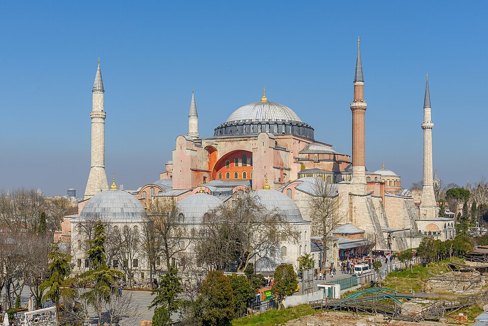Ponto Turístico Basílica de Santa Sofia (Hagia Sophia) em Istambul