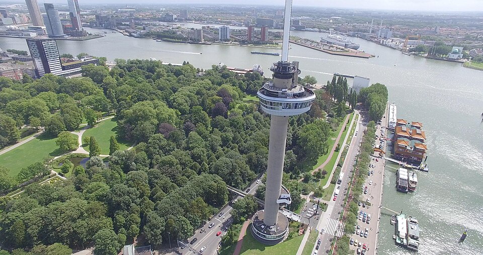 Ponto Turístico Torre Euromast em Roterdão