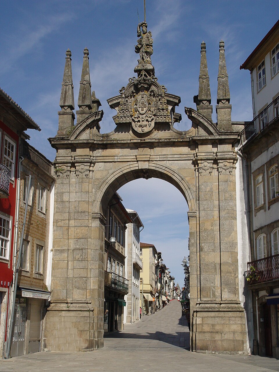 Ponto Turístico Arco da Porta Nova em Braga