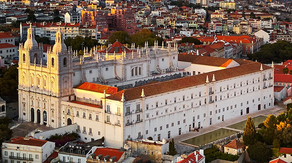 Ponto Turístico Igreja de São Vicente em Bragança