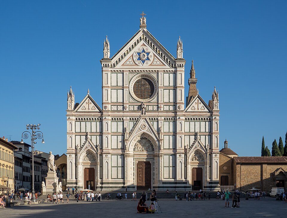 Ponto Turístico Basílica de Santa Cruz (Santa Croce) em Florença