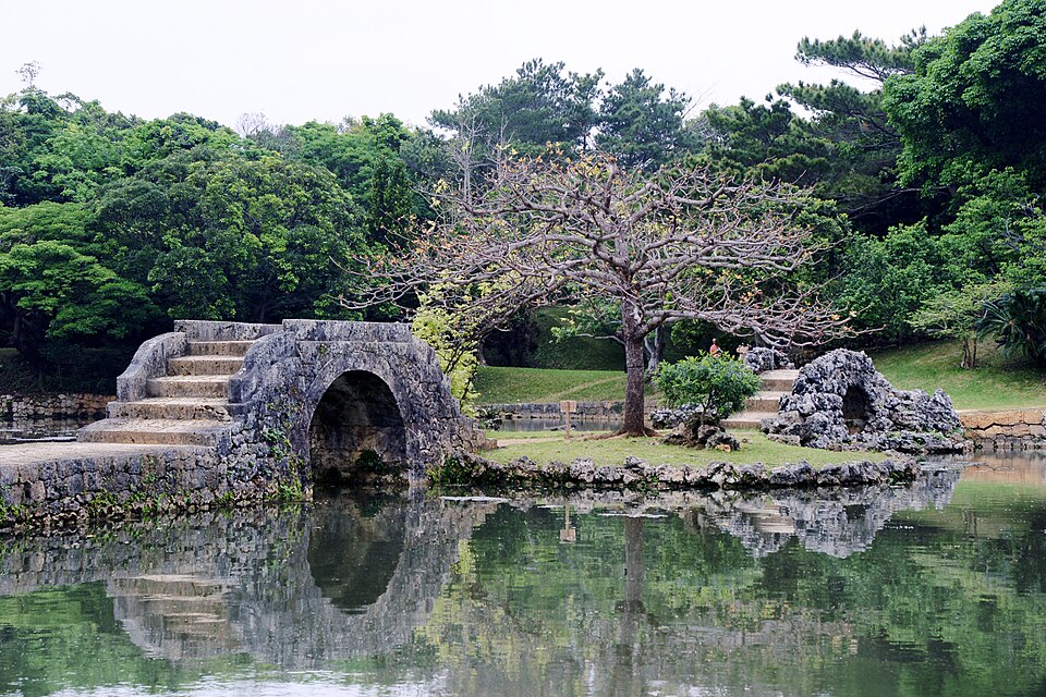 Ponto Turístico Jardim Shikinaen em Naha