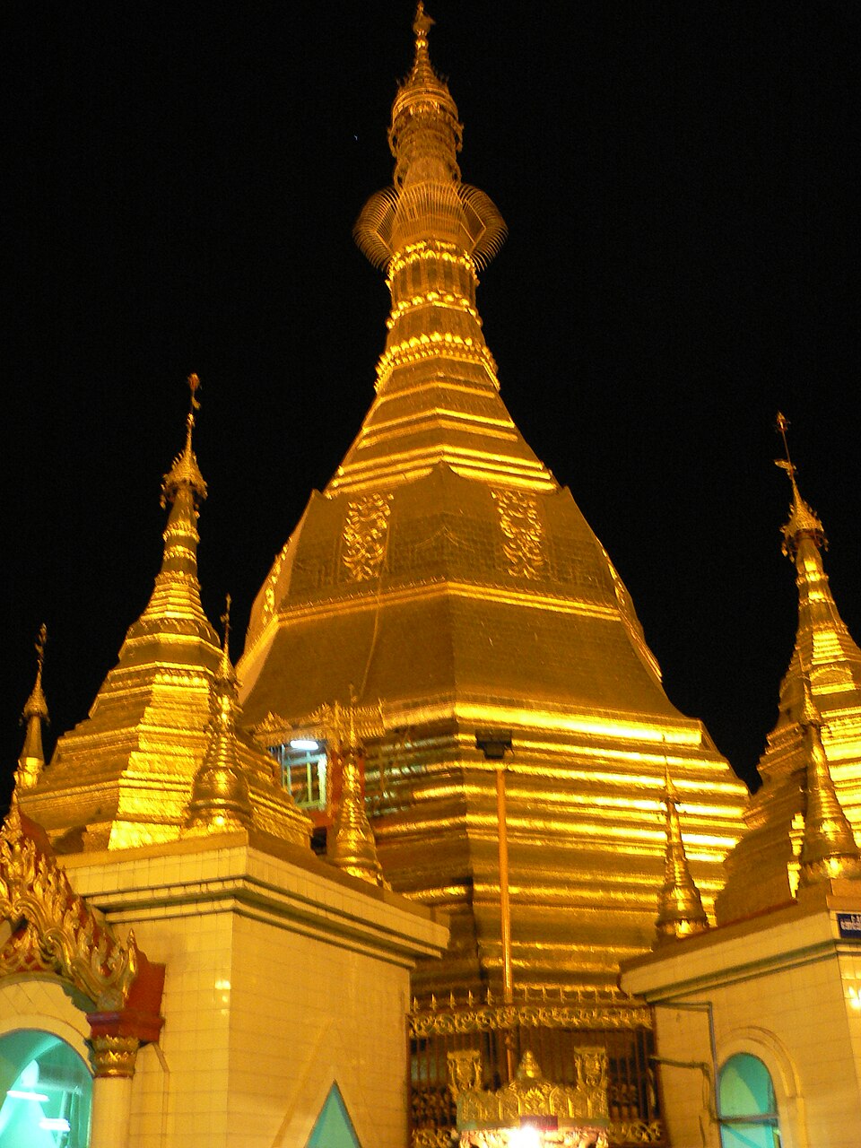 Ponto Turístico Pagode Sule (Sule Paya) em Yangon
