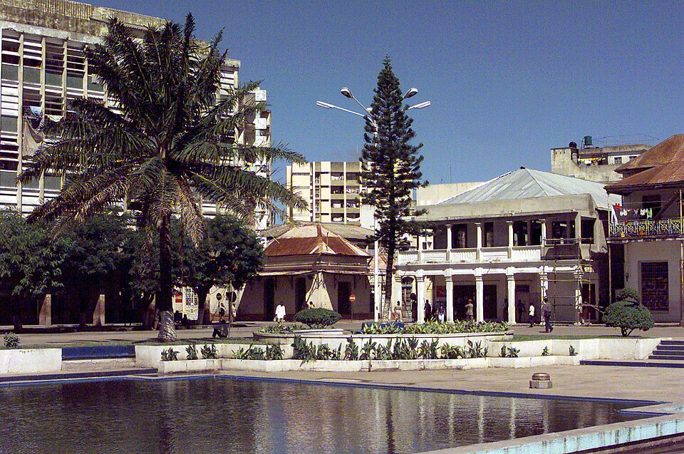 Ponto Turístico Restaurantes à beira-mar em Maafushi